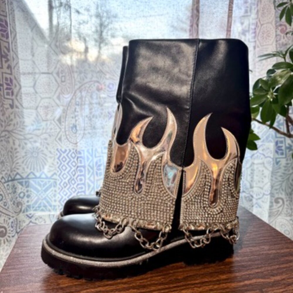 AZALEA WANG FLORENTINE FLAME Flat Bootie size 10